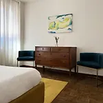 Dimora 5318 Apartment *