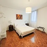 Dimora 5318 *