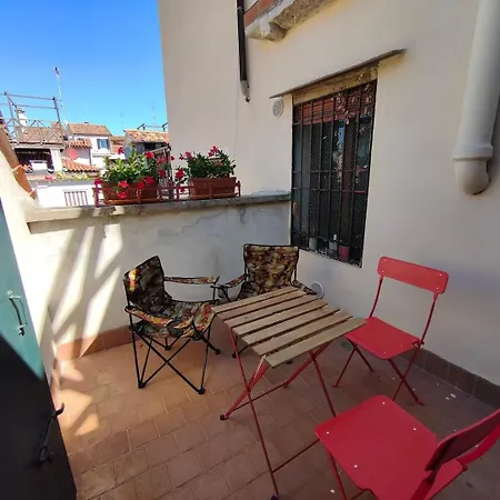 Dimora 5318 Apartman *